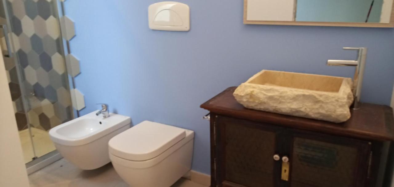 Bed And Breakfast Il Pesciolino Trani Ngoại thất bức ảnh